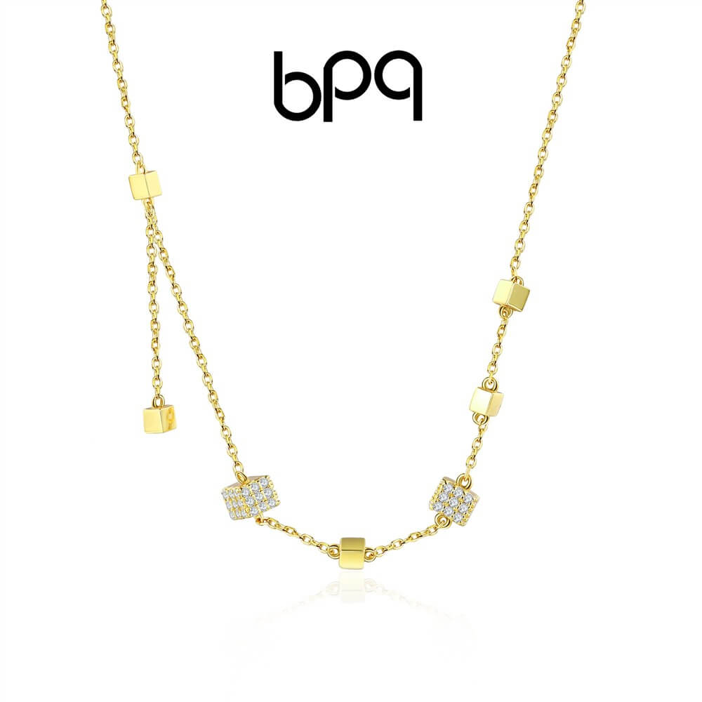 1U3A0294-1白底- 925 silver square necklace with moissanite design, simple and advanced - Image 1